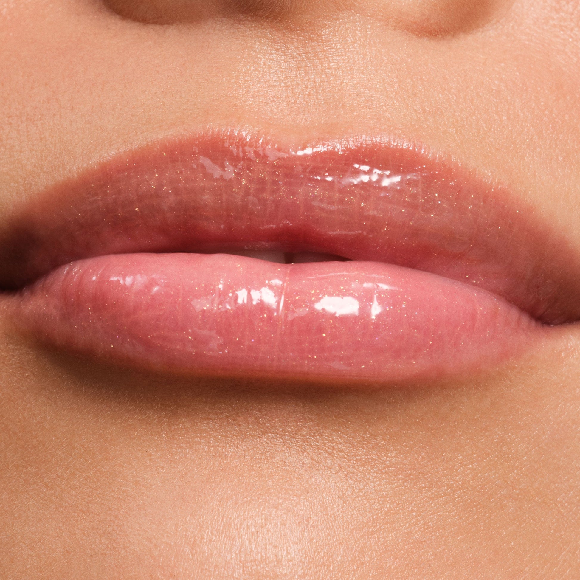 phyto-glow-lip-balm-shimmer-cosmic-l2 NATR-10134-Phyto-Glow-Lip-Hover-Cosmic.jpg