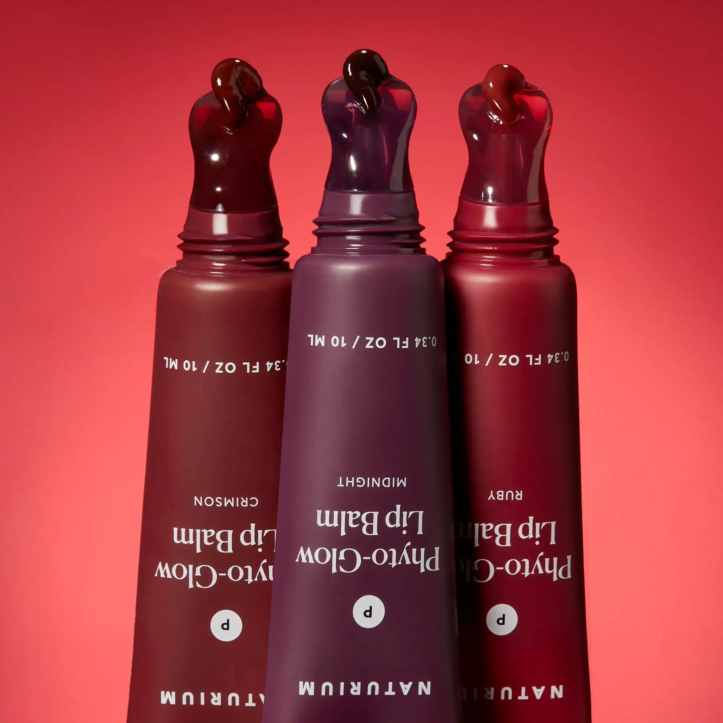phyto-glow-lip-balm-ruby-u1 phytoglow-moody_6357-crop_1.webp